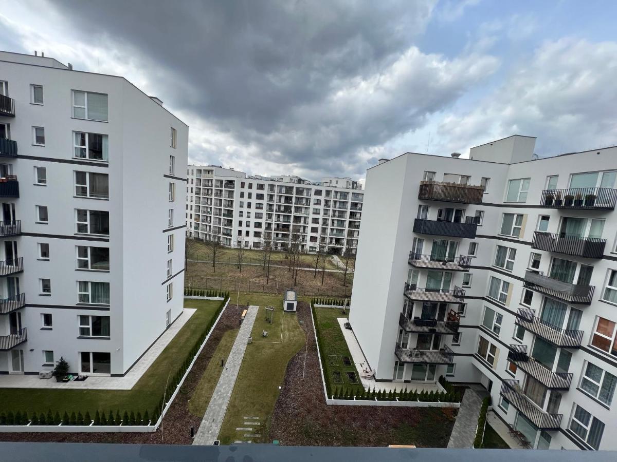Vip Apart Bielany Przy Metrze Varsó Kültér fotó